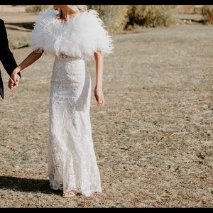 White bridal ostrich feather shawl